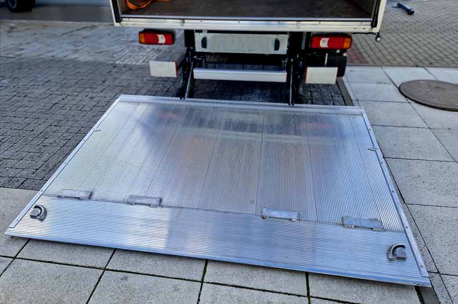 Liftgate Transportation Accessorial Charges